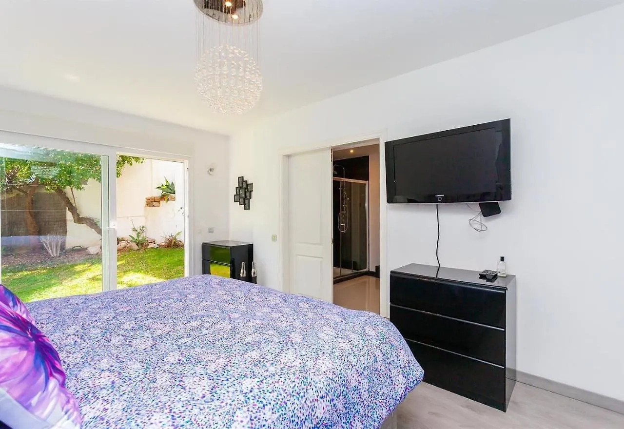 Villa Los Limoneros - East Marbella