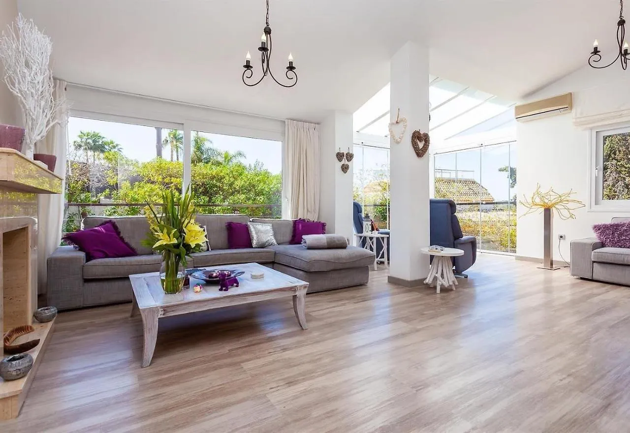 Villa Los Limoneros - East Marbella
